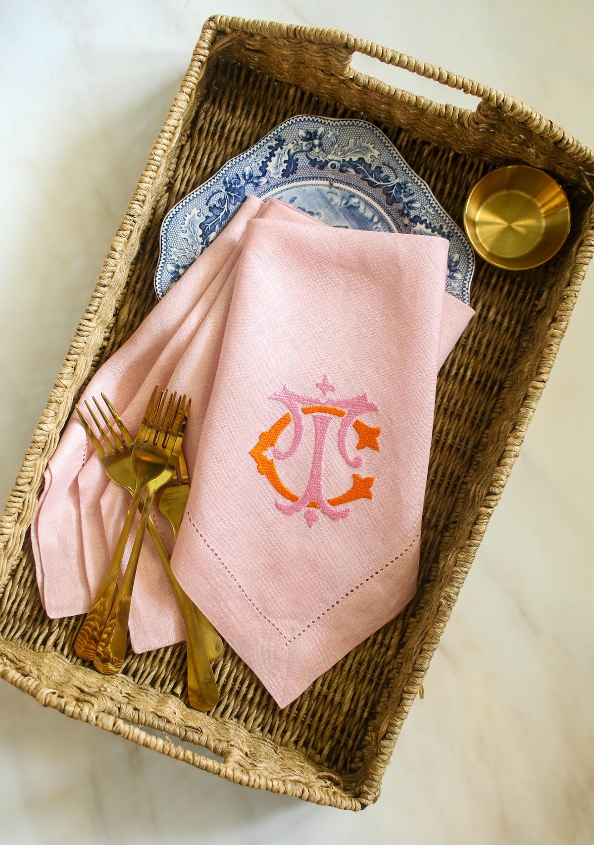 Monogrammed Linen Dinner Napkins (Set of 4) - Embroidered Wedding Napkins