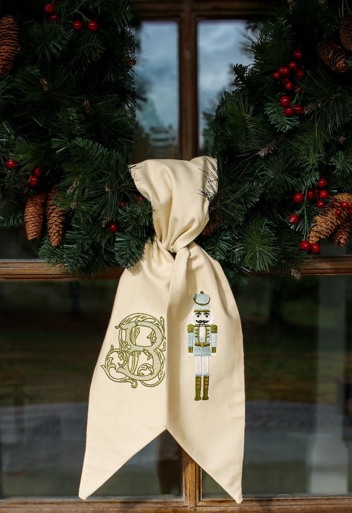Embroidered Christmas Wreath Sash | Nutcracker Wreath Sash | Christmas Home Gifts | Grandmillenial Home Decorations